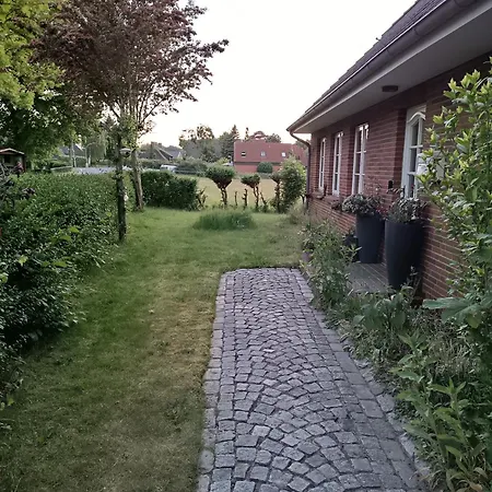 Bei Niebuell * Braderup (Nordfriesland)
