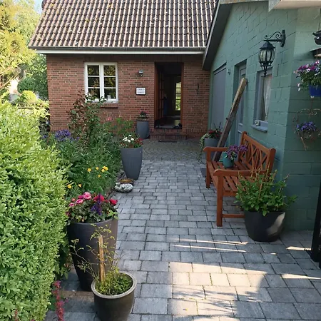 Apartment Bei Niebuell *