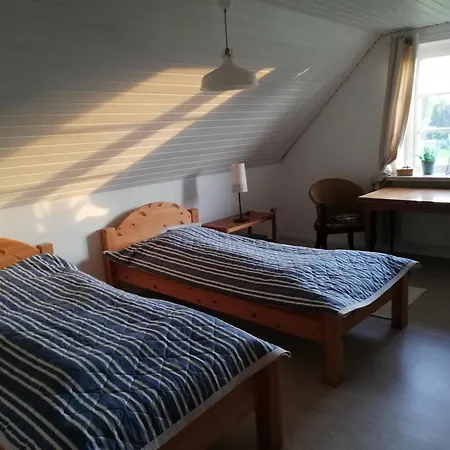 Bei Niebuell Apartment
